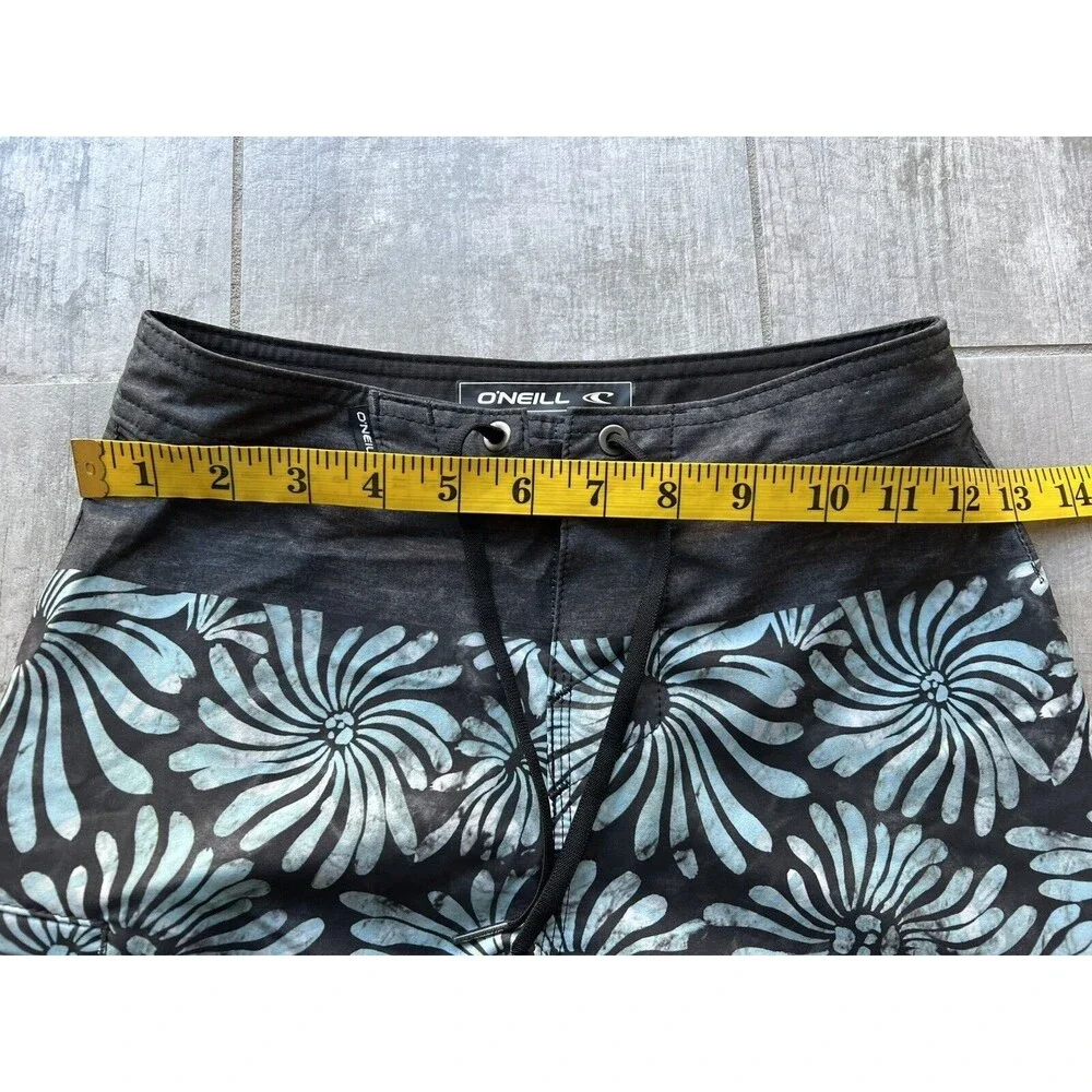 O'Neill Hyperfreak Heist Boardshorts Boys Mint Green Tropical Swim Trunks 23in 8
